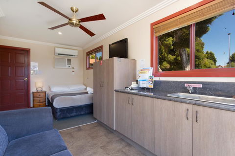 Tamar Valley Resort Grindelwald - Kingaroy Accommodation 10