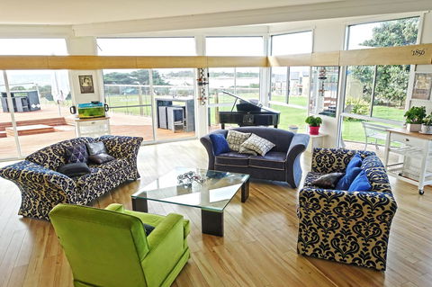 Diamond Island Resort - Kingaroy Accommodation 12