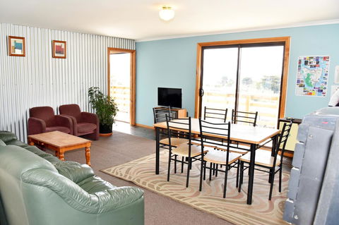 Bicheno Backpackers - Kingaroy Accommodation 8