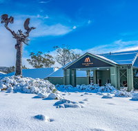 Cradle Mountain Hotel - Kingaroy Accommodation