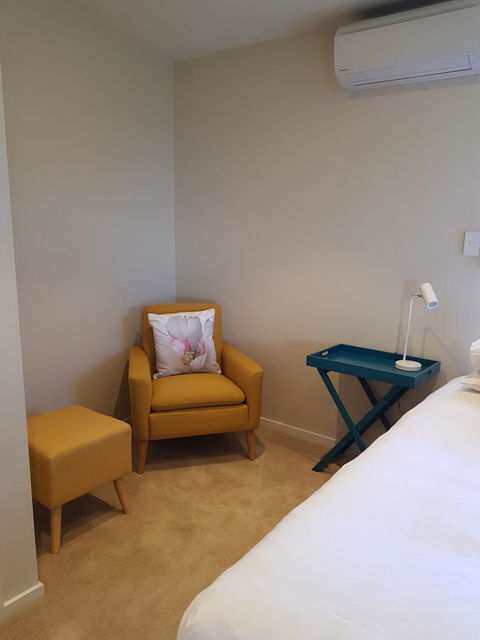 Bicheno Views On Douglas - Kingaroy Accommodation 24