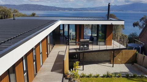 Blessington Beach Retreat - Kingaroy Accommodation 1