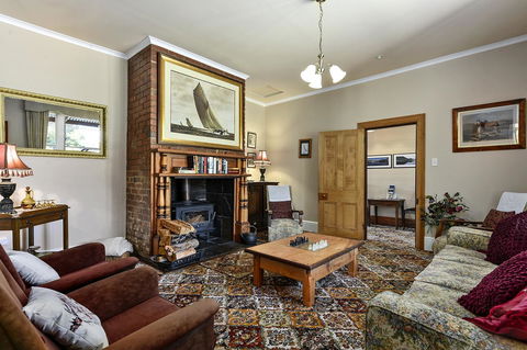 Casilda House - Kingaroy Accommodation 9