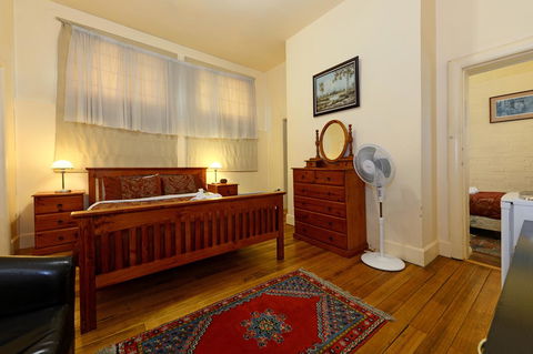 Edinburgh Gallery Bed & Breakfast - Kingaroy Accommodation 14