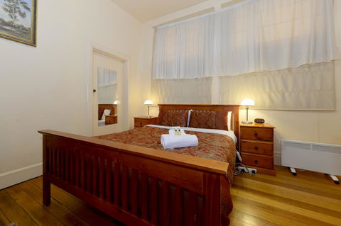 Edinburgh Gallery Bed & Breakfast - Kingaroy Accommodation 11