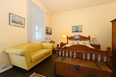 Edinburgh Gallery Bed & Breakfast - Kingaroy Accommodation 31