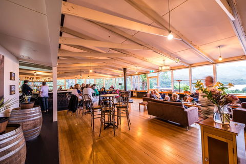 Pedder Wilderness Lodge - Kingaroy Accommodation 3