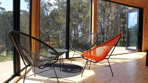 BAY OF FIRES ECO HUT Off Grid Experience At Binalong Bay - Kingaroy Accommodation 11