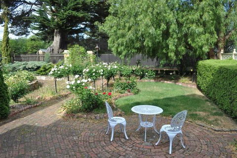 The Mill House Cottage - Kingaroy Accommodation 12
