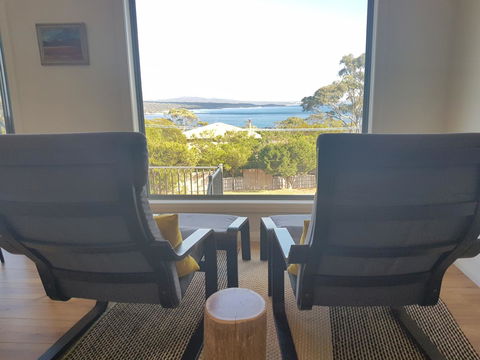 GRANITE BEACH HOUSE @ Bay Of Fires - Kingaroy Accommodation 4