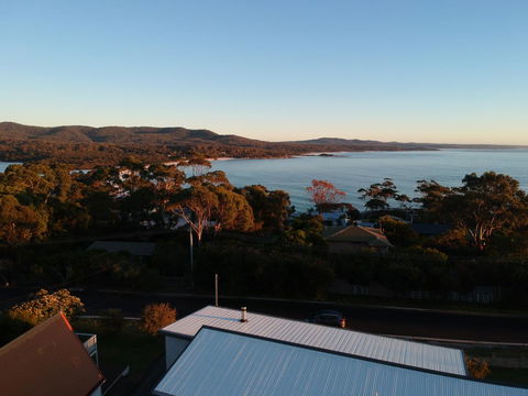 GRANITE BEACH HOUSE @ Bay Of Fires - Kingaroy Accommodation 9
