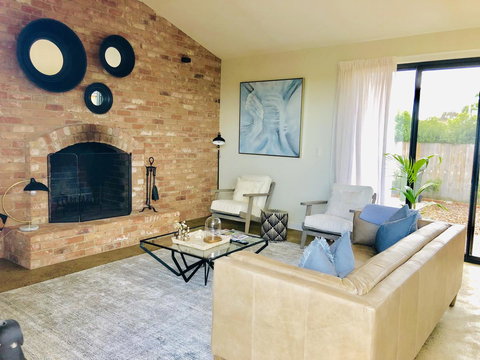 EMBRACING EVANDALE - Hosted By L'Abode Accommodation - Kingaroy Accommodation 5