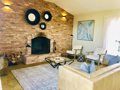 EMBRACING EVANDALE - Hosted By L'Abode Accommodation - Kingaroy Accommodation 10