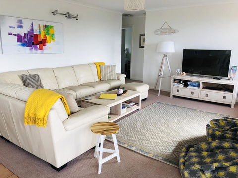 BAY OF FIRES SEACHANGE Ocean Frontage - Kingaroy Accommodation 13