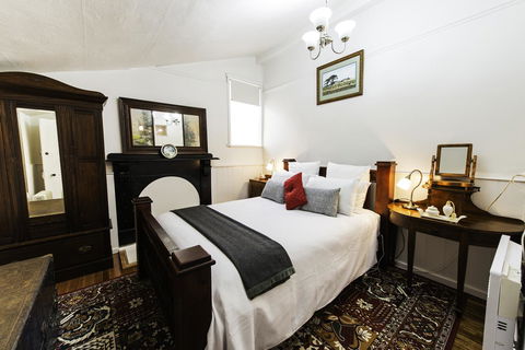 Touchwood Cottages - Kingaroy Accommodation 13