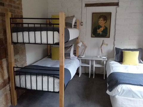 MaraPonds - Kingaroy Accommodation 2