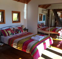 The Tree House - Kingaroy Accommodation