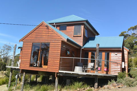 The Tree House - Kingaroy Accommodation 1
