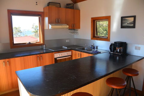 The Tree House - Kingaroy Accommodation 8