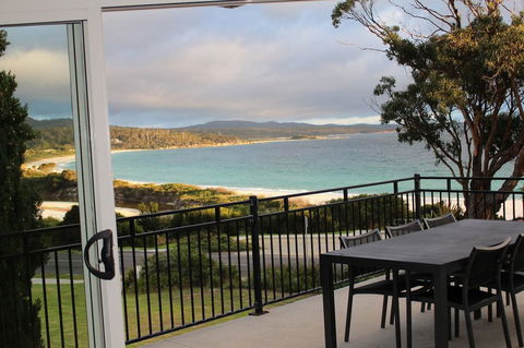 Villa 2 Bay Of Fires - Kingaroy Accommodation 16