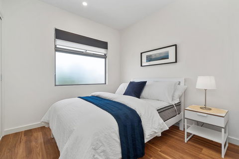 Rosewater Townhouses Dromana - Kingaroy Accommodation 3