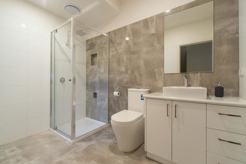 Rosewater Townhouses Dromana - Kingaroy Accommodation 31