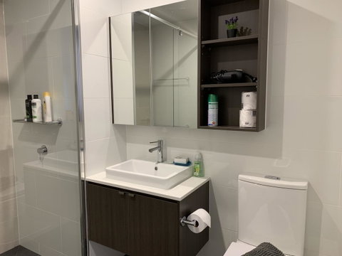 Brand New One/Two - Bed Room Apartment @ Maribyrnong - Kingaroy Accommodation 9