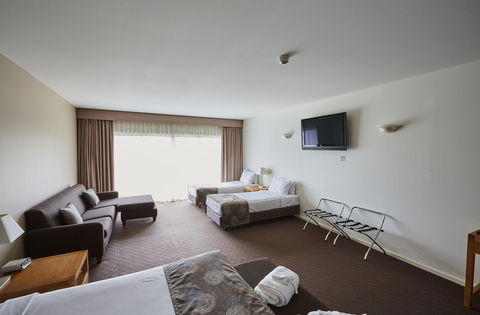 Mornington Hotel - Kingaroy Accommodation 22