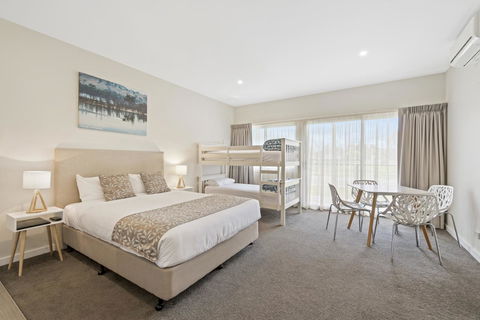 High Country Holiday Park - Kingaroy Accommodation 4