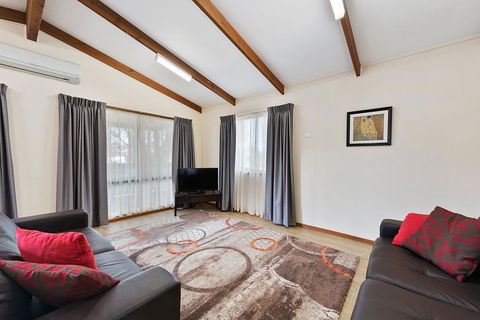 High Country Holiday Park - Kingaroy Accommodation 9