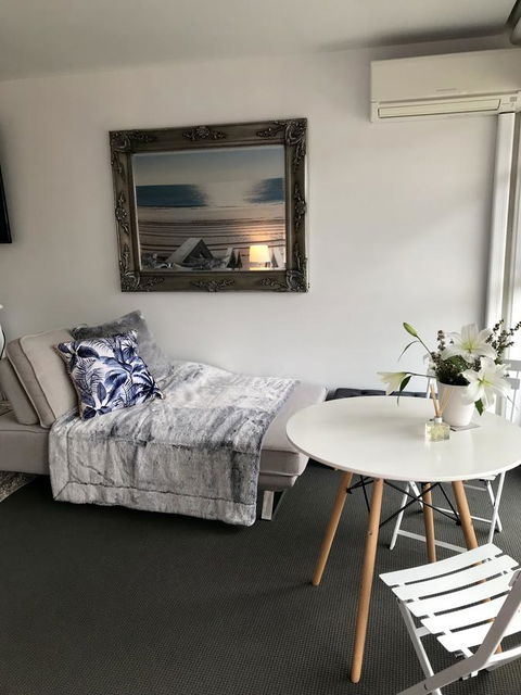 Lorne World - Kingaroy Accommodation 8