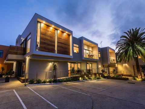 Great Ocean Road Resort - Kingaroy Accommodation 24