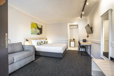 Nightcap At Matthew Flinders Hotel - Kingaroy Accommodation 3
