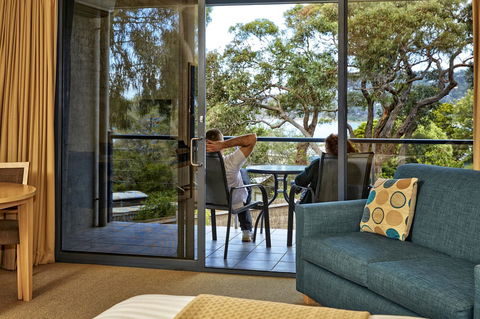 Lorne Surf Apartments - Kingaroy Accommodation 1