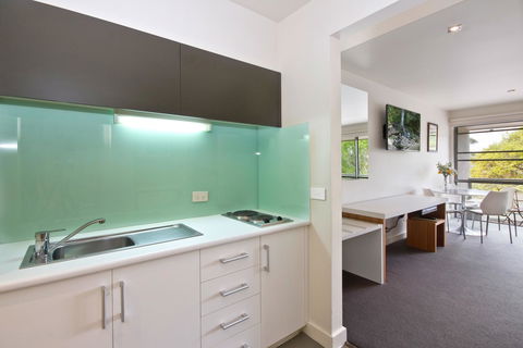 Lorne Bay View Motel - Kingaroy Accommodation 27