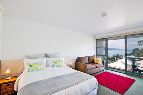 Lorne Bay View Motel - Kingaroy Accommodation 3