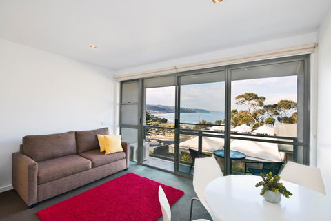 Lorne Bay View Motel - Kingaroy Accommodation 2