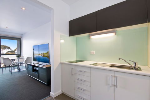 Lorne Bay View Motel - Kingaroy Accommodation 1