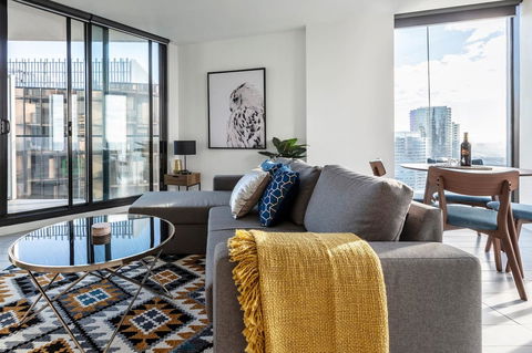 2Bedroom Apartment With Views In Docklands Next To CBD & Marvel Stadium - Kingaroy Accommodation 0