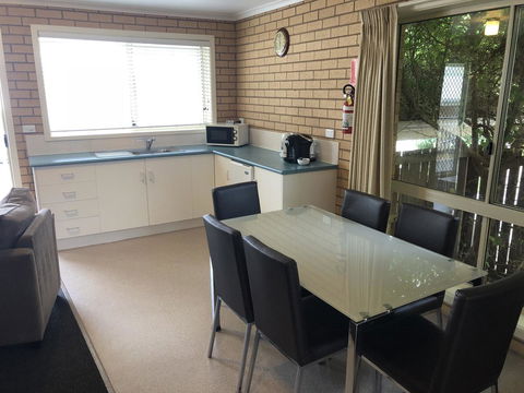 Port Campbell Parkview Motel & Apartments - Kingaroy Accommodation 44