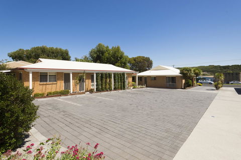 Port Campbell Parkview Motel & Apartments - Kingaroy Accommodation 37