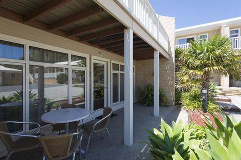 Port Campbell Parkview Motel & Apartments - Kingaroy Accommodation 35