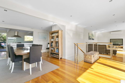 Front Beach House - Kingaroy Accommodation 15