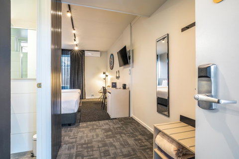 Nightcap At Keysborough Hotel - Kingaroy Accommodation 1