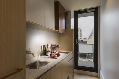 Brady Hotels Central Melbourne - Kingaroy Accommodation 8