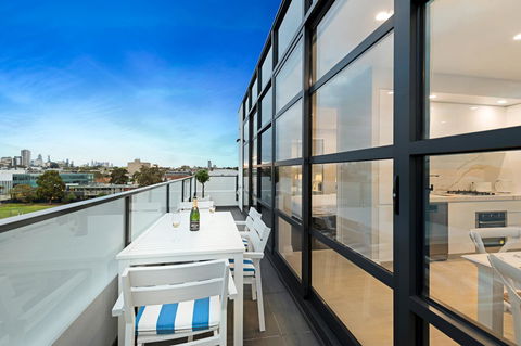 The Hamptons Apartments - St Kilda - Kingaroy Accommodation 7
