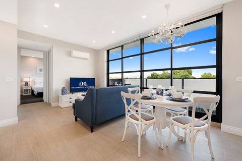 The Hamptons Apartments - St Kilda - Kingaroy Accommodation 2