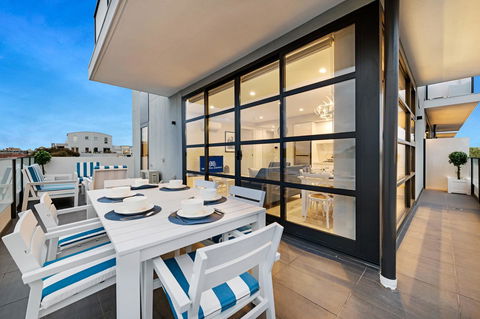 The Hamptons Apartments - St Kilda - Kingaroy Accommodation 31