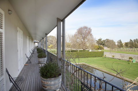 Lancemore Milawa - Kingaroy Accommodation 9