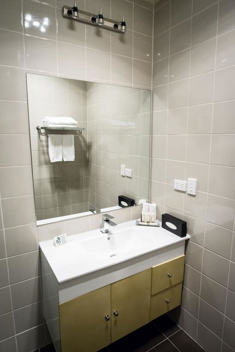 Best Western Melbourne Airport - Kingaroy Accommodation 31